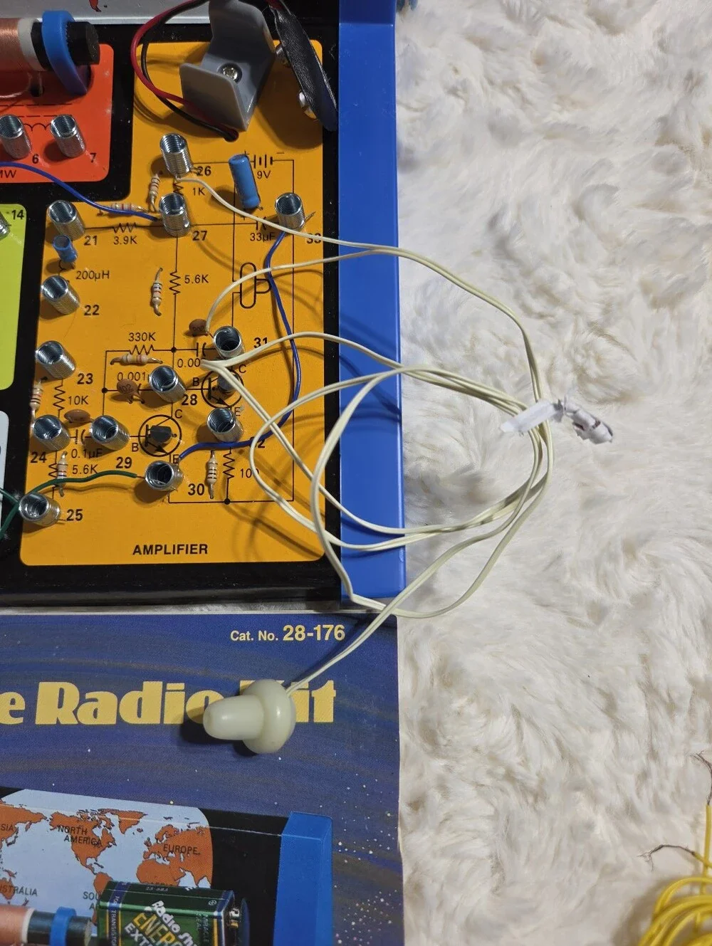 Radio Shack - Vintage Science Fair AM Short Wave Radio DIY Kit